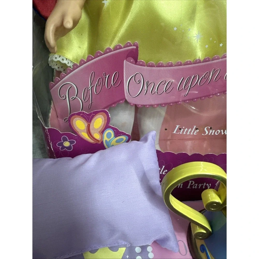 Vintage‎ 2002 Disney Princess Little Snow White With Accessories Open Box Disney